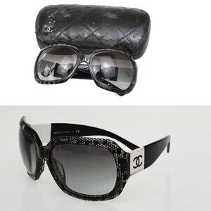 CHANEL CC Logo Sunglasses Eye Wear Plastic Black Whiite 5146-A Italy